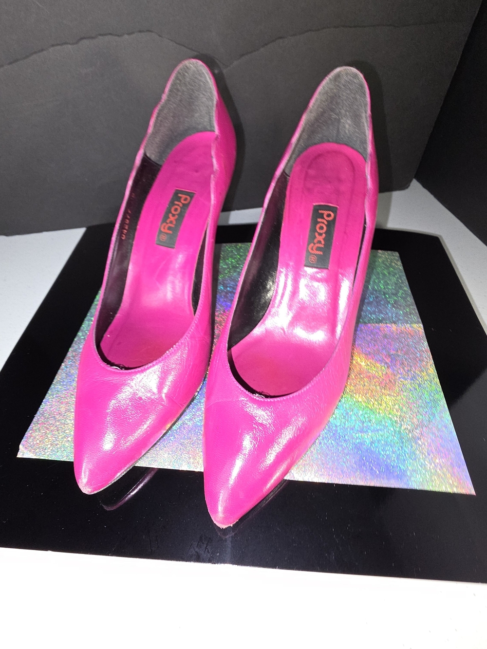 Proxy Vintage 80's Bright Pink Scalloped-Edge Sculpted Heel Women's Pumps Sz 8M - Picture 10 of 17